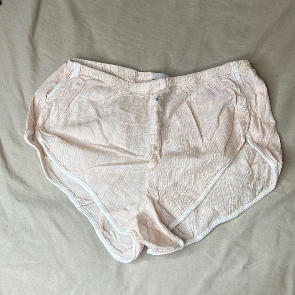 Baby pink and white sleep shorts by skin size 1